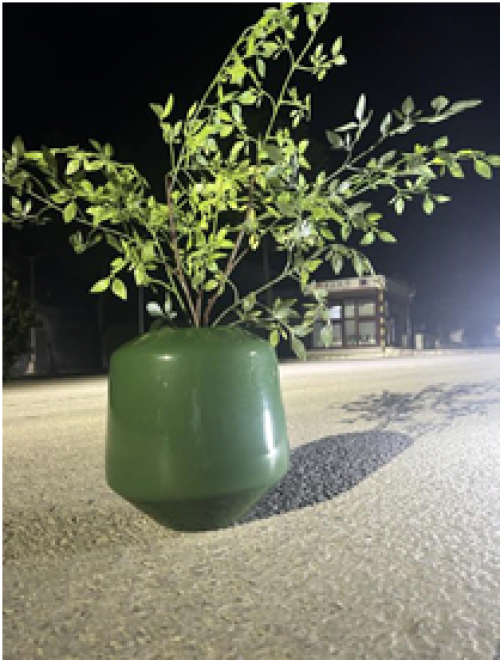 Green porcelain dotted glass vase