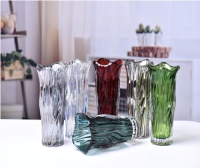 Drum glass vase